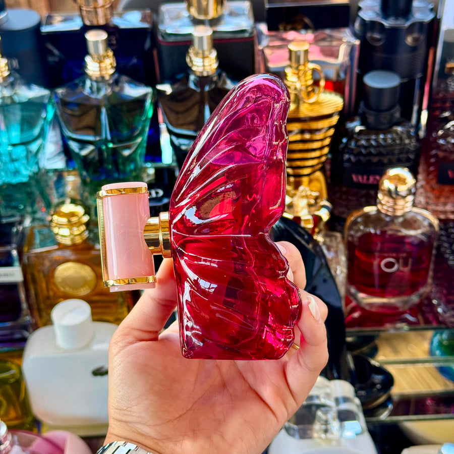 Carolina Herrera La Bomba — Decant